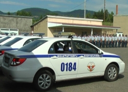 ԼՂՀ  ոստիկանության պետը պարգևատրեց ճանապարհային ոստիկանության մի շարք ծառայողների